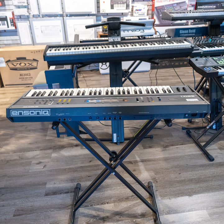 Ensoniq - ESQ-1 Digital Wave Analog / Digital Hybrid Synth - 1980's  w/ User Guide -  USED