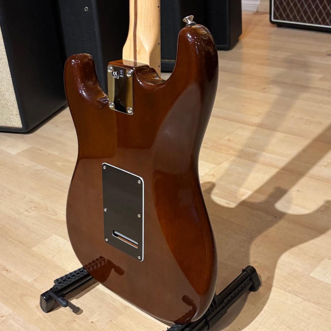 Fender - AM Special w/ C. Shop Texas Special P-ups - Greasebucket Circuits & HD Case (2018-Walnut) - USED