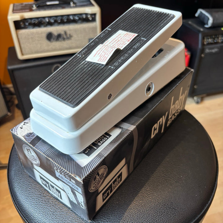 Dunlop - 105Q Crybaby Bass Wah Pedal w/ Box (White - MINT Condition) - USED