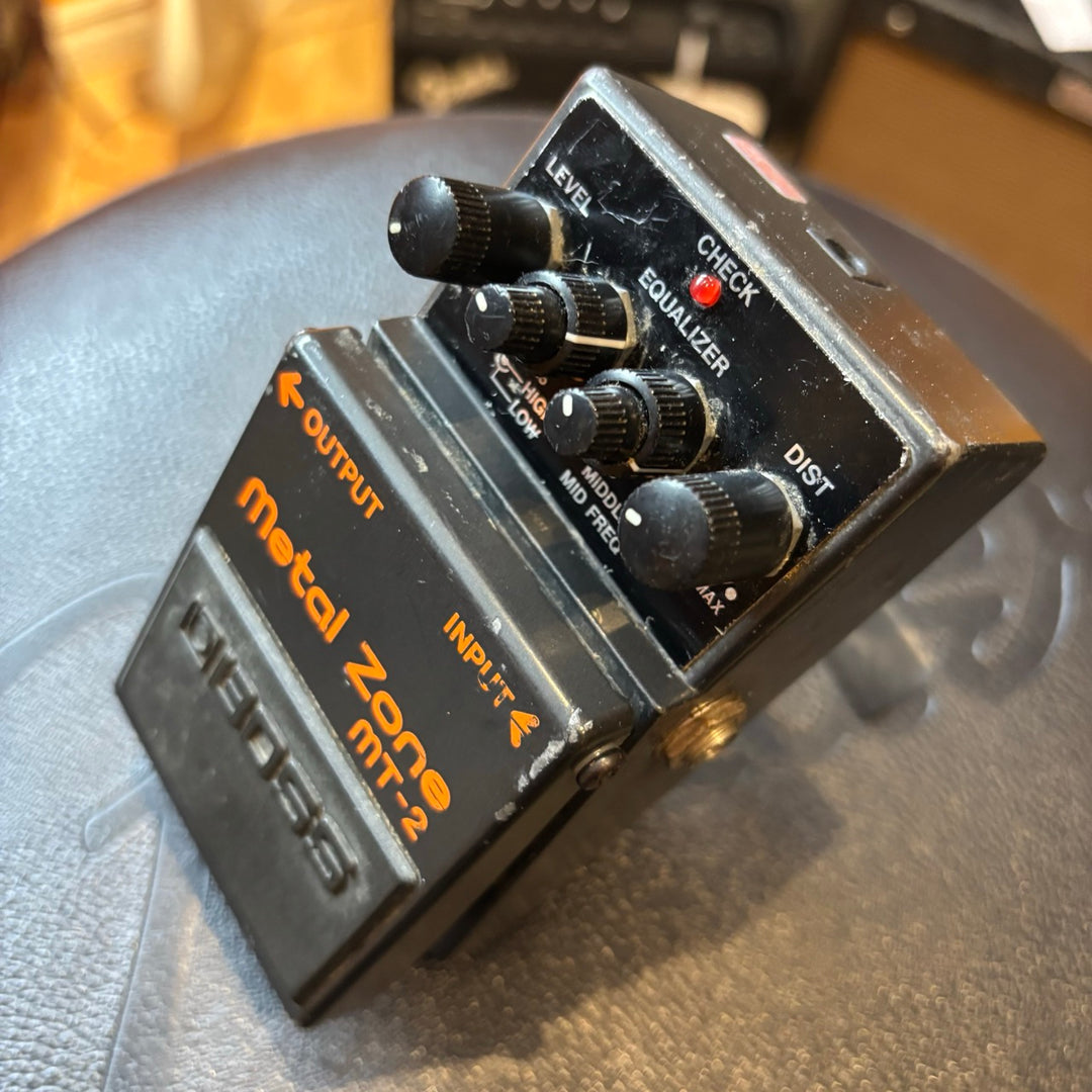 Boss - MT2 Metal Zone Distortion Pedal ( No Box - 1995) - USED