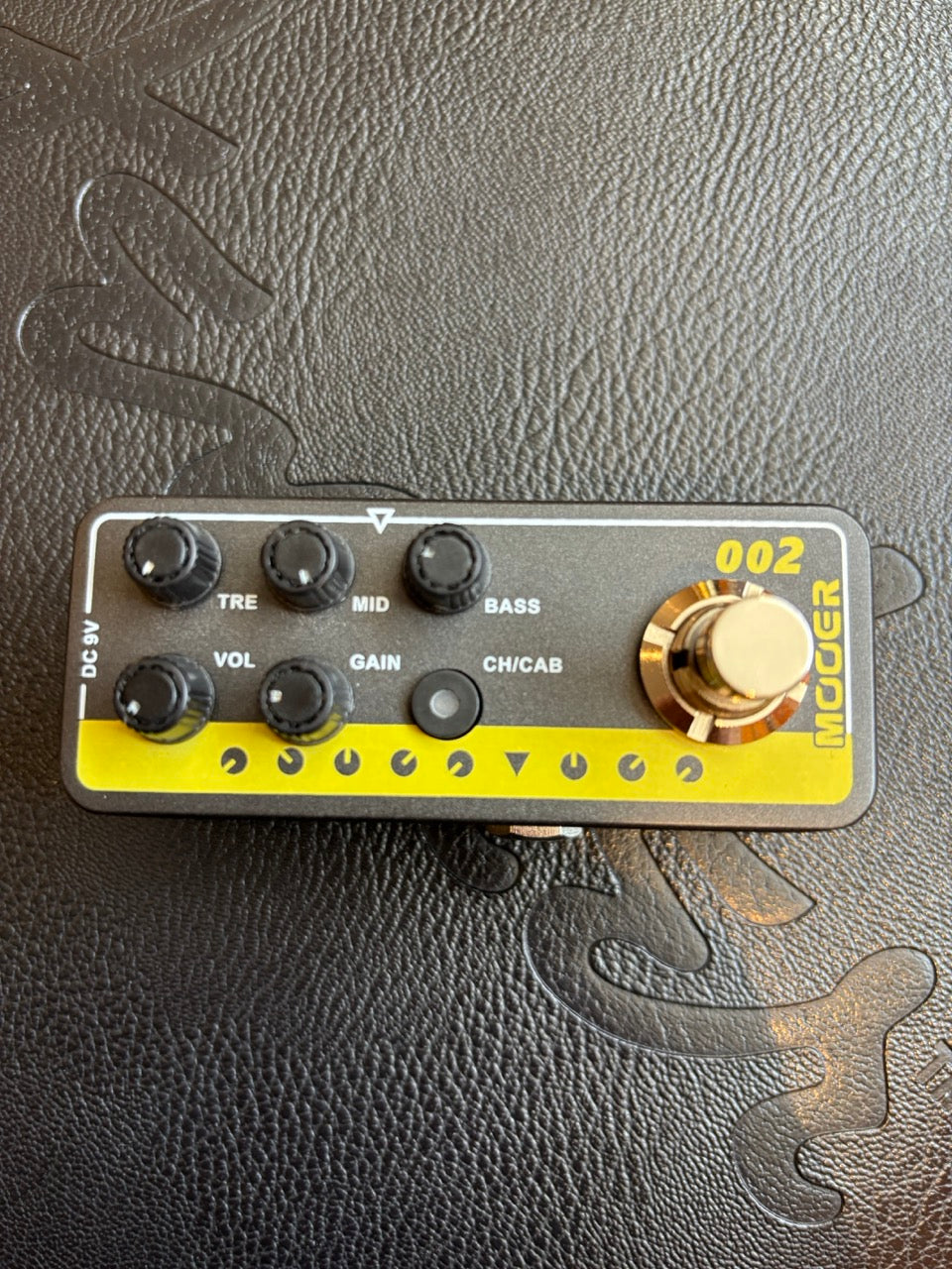 Mooer -  UK Gold M002  JCM 900 Inspired Micro GTR Preamp w/ Box & User Guide - USED