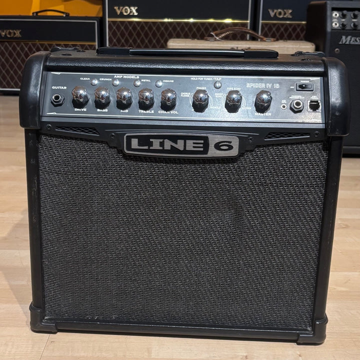 Line 6 - Spider IV 15 Watt Solid State Guitar Modeling Amplifier - USED