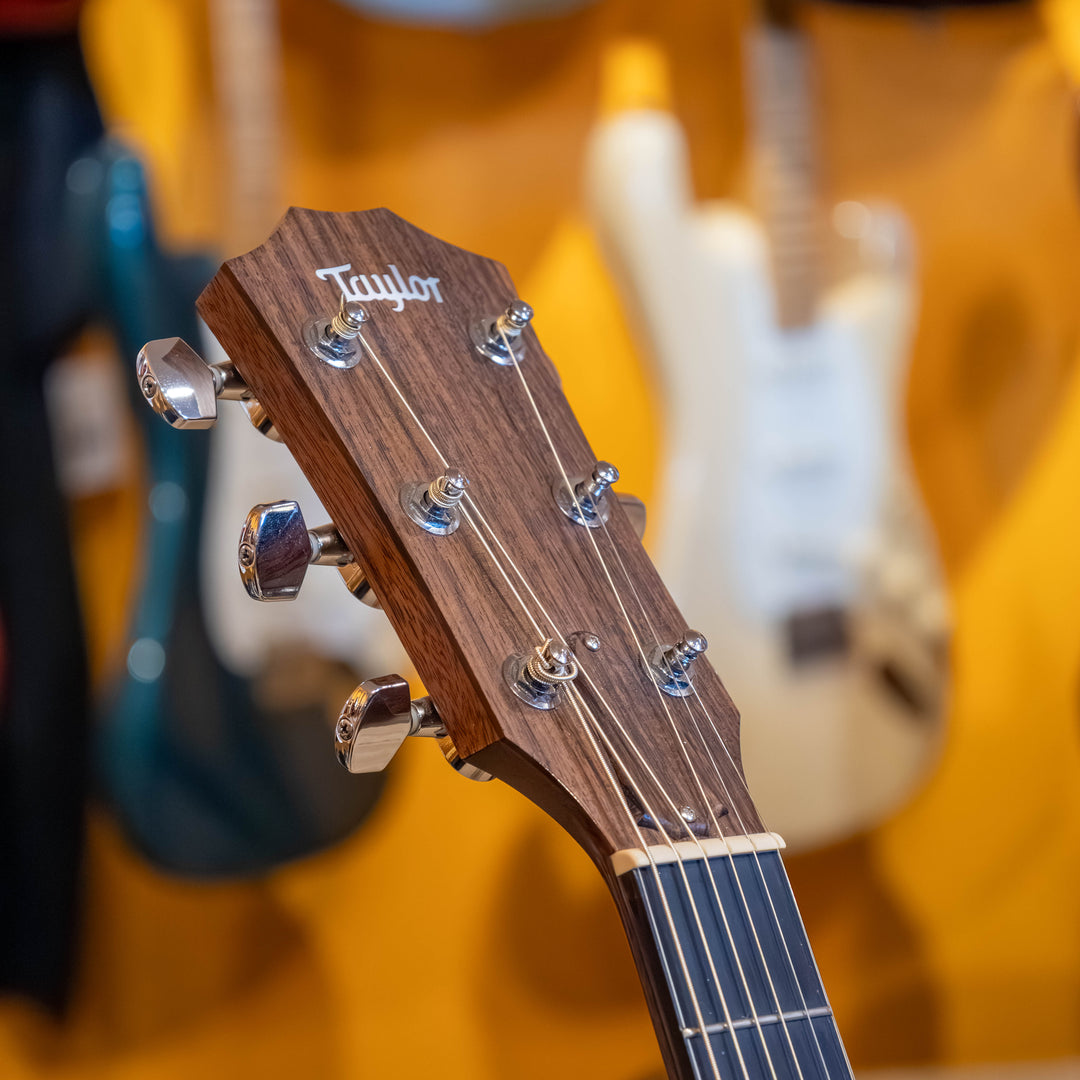 Taylor - 514 CE Grand Auditorium (Red Cedar-Mahogany) w/ OHSC - (2012) - USED