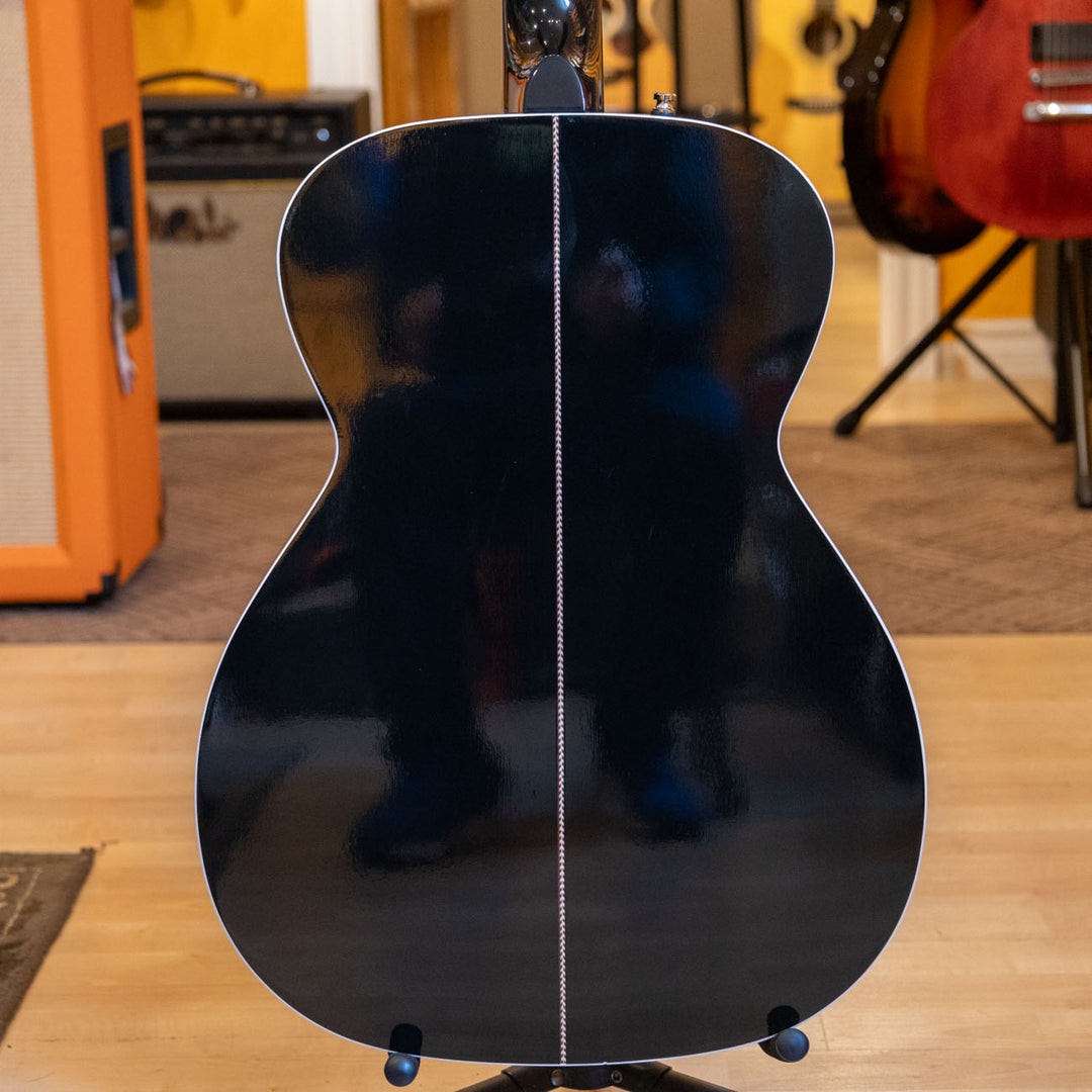 Seagull - Artist Limited ED " Tuxedo Black " Acoustic- Electric  "No Case" - MINT - USED