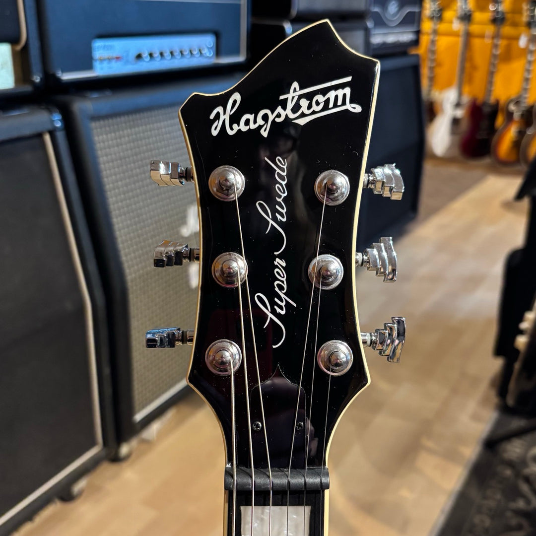 Hagstrom Super Swede MKIII 6-String Electric Guitar with C-51 Hag Deluxe Case (X-tra Special Old Pale)  SUSWEMK3-XSOP