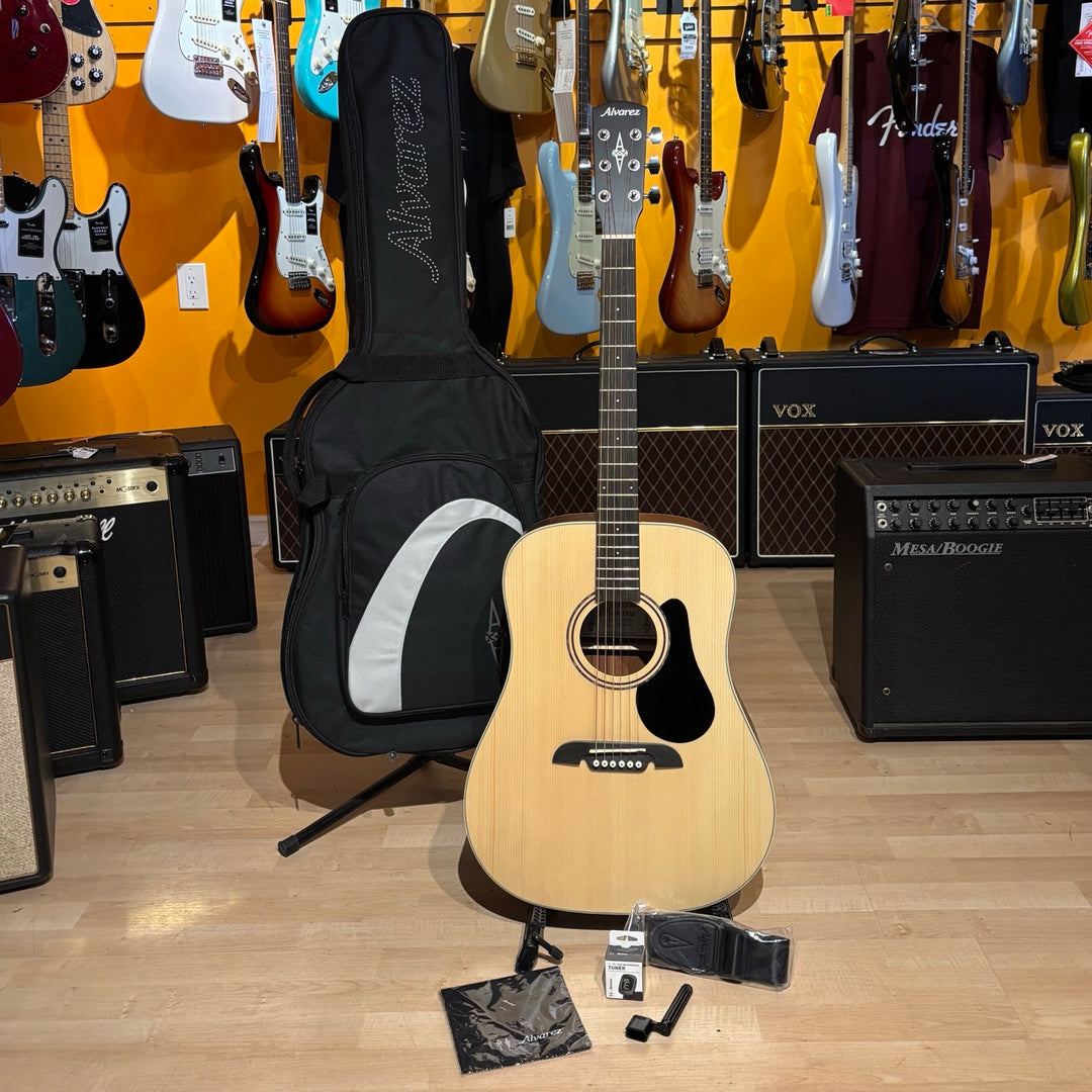 Alvarez - RD26 regent 26 Satin Solid Top Starter Pack w/ Bag, Strap, Picks, Cloth & Tuner  (2021) - USED