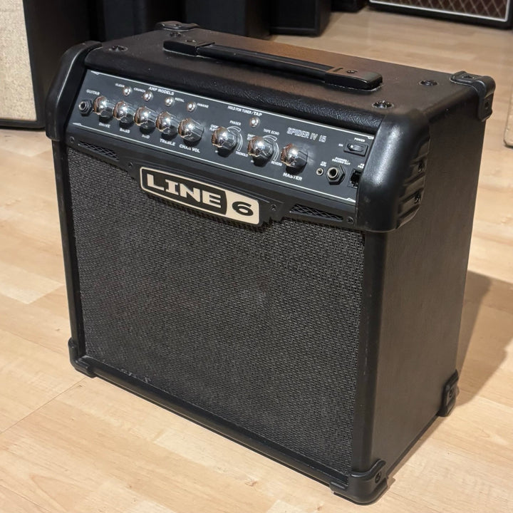 Line 6 - Spider IV 15 Watt Solid State Guitar Modeling Amplifier - USED