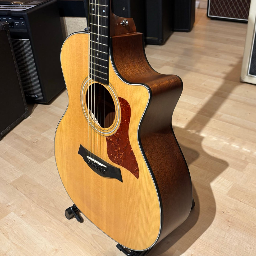 Taylor - 314 CE w/ DLX Taylor Archtop Hard Shell Case (Natural -2012) - USED