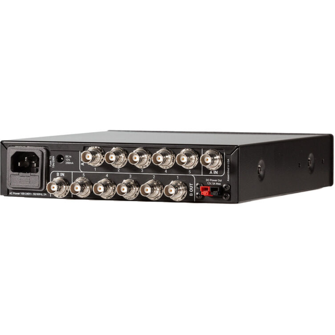 RF Venue DFIN-IPXD5 Diversity Fin IPX Antenna & DISTRO5 HDR 5-Channel UHF Distribution System Bundle (Black, 470 to 928 MHz)