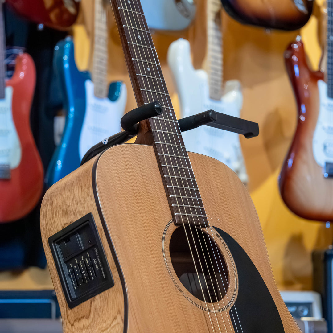 Simon & Patrick - 6 Cedar Dreadnaught Acoustic - Electric  w/ Hard Shell Case - (1995) - USED