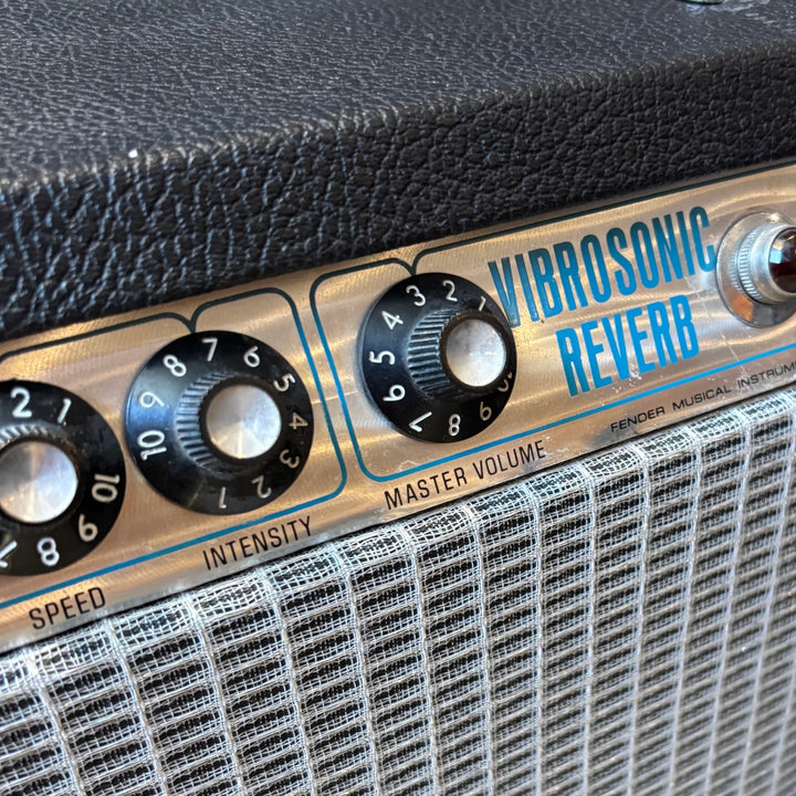 Fender - Vibrosonic Reverb Silverface Conversion  w/New Caps & Tubes, F.Switch VINTAGE (1972) - USED