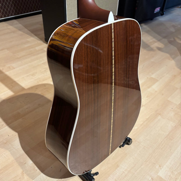 Martin - D28 Standard  w/ OHSC (Natural Amber Tint - 2008 - MINT) - USED