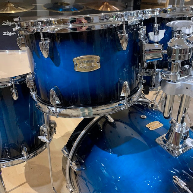 Yamaha Stage Custom Birch 5-Piece Drum Kit (20,10,12,14,SD) with Hardware - Deep Blue Sunburst
