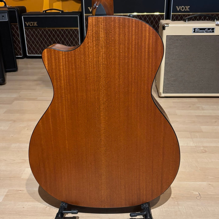 Taylor - 314ce Cutaway AC Electric w/ DLX Taylor HD Case (Natural-2010) - USED