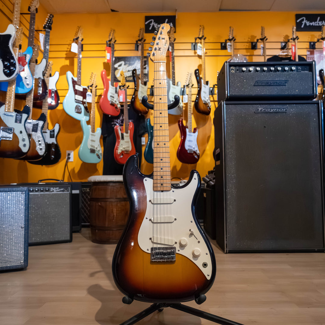 Fender - USA Made S3 Bullet  ( SSS-2-Tone Sunburst - Maple NK)  w/OHSC - 1981 - USED Electric Guitar