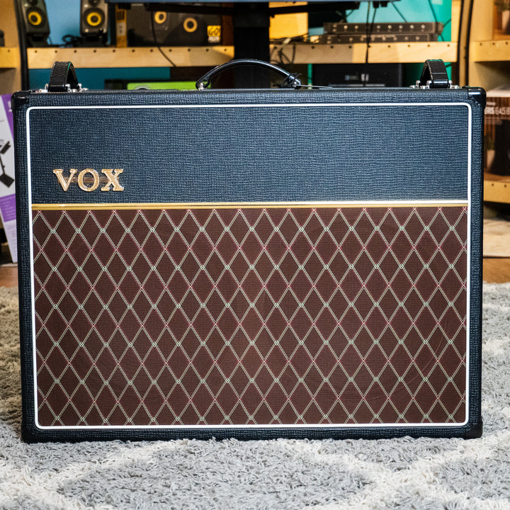Vox AC30C2X 30-Watt Dual 12” Celestion Alnico Blue Guitar Combo Amp (Open Box)