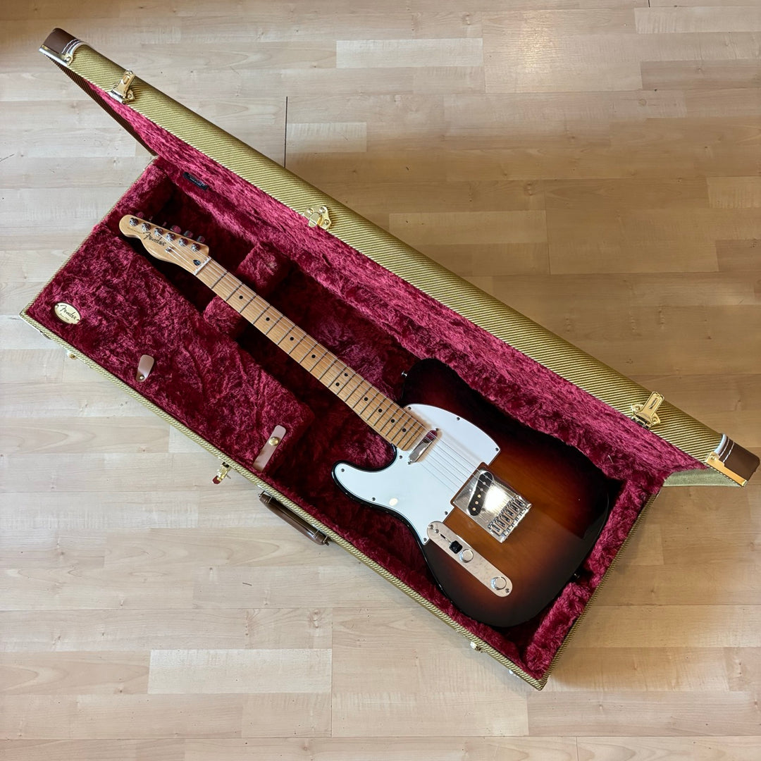 Fender -  LEFTY Player Telecaster (Maple- 3TSB) w/ Fender Tweed HD Case (2018)- USED