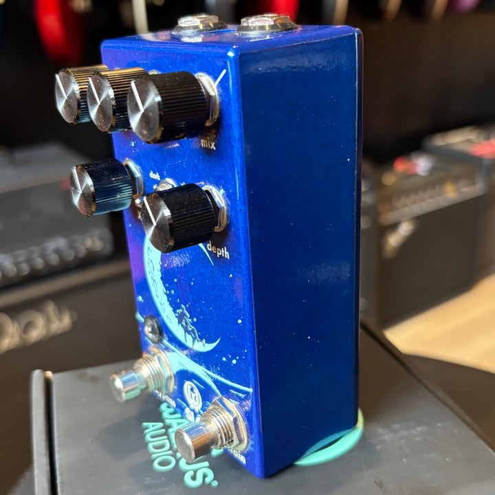 Walrus Audio - SLO Multi Texture Reverb Pedal w/ Box - USED