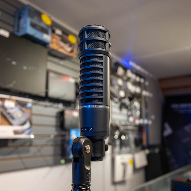 Electro-Voice RE20 Cardioid Variable-D Dynamic Microphone - Black (Demo)