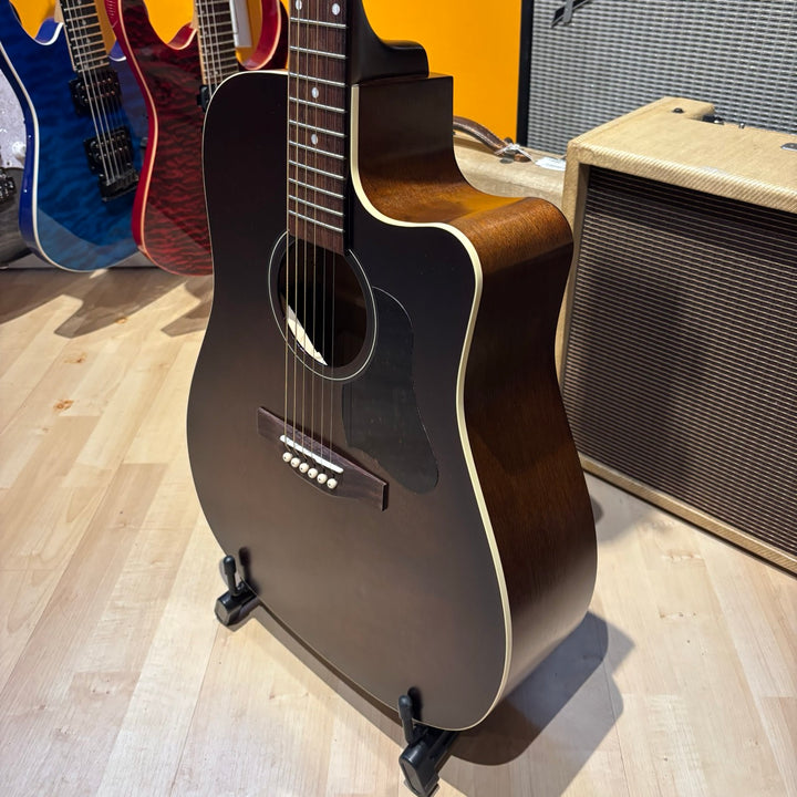 Art & Lutherie - American Burbon Burst CW-QIT Cutaway AC Electric w/ Gig Bag (2024)  - USED