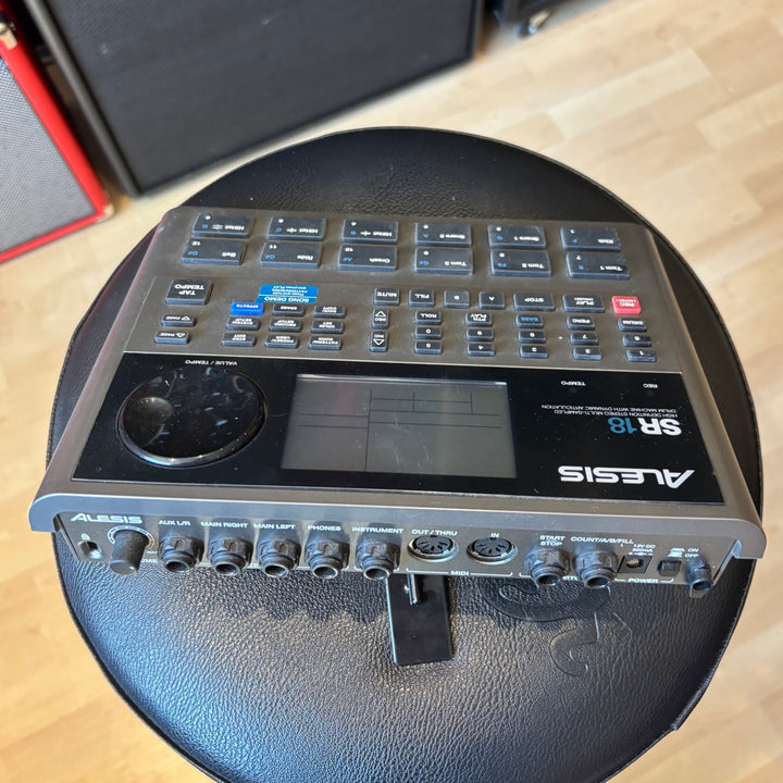 Alesis - SR18 Professional Drum Machine w/ Box, PWR Supply & User Guide - USED