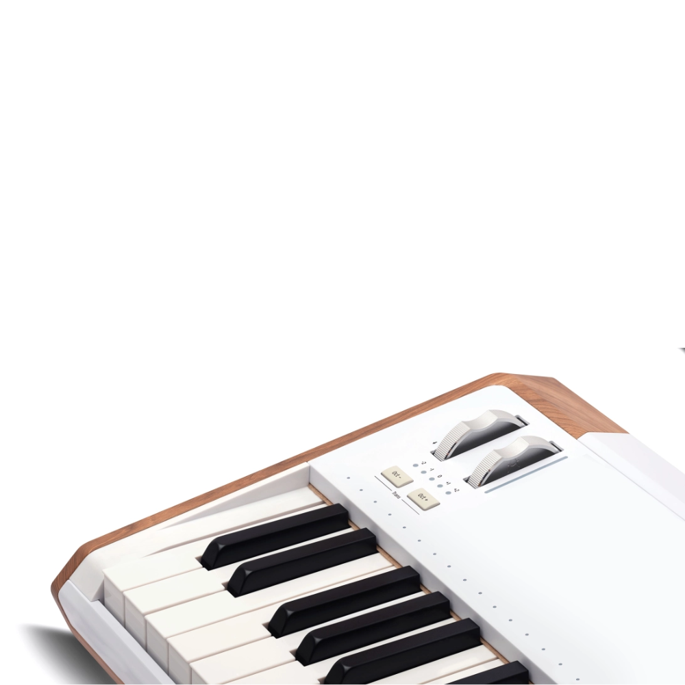 Arturia Astrolab 61 key semi-weighted stage keyboard with aftertouch - White