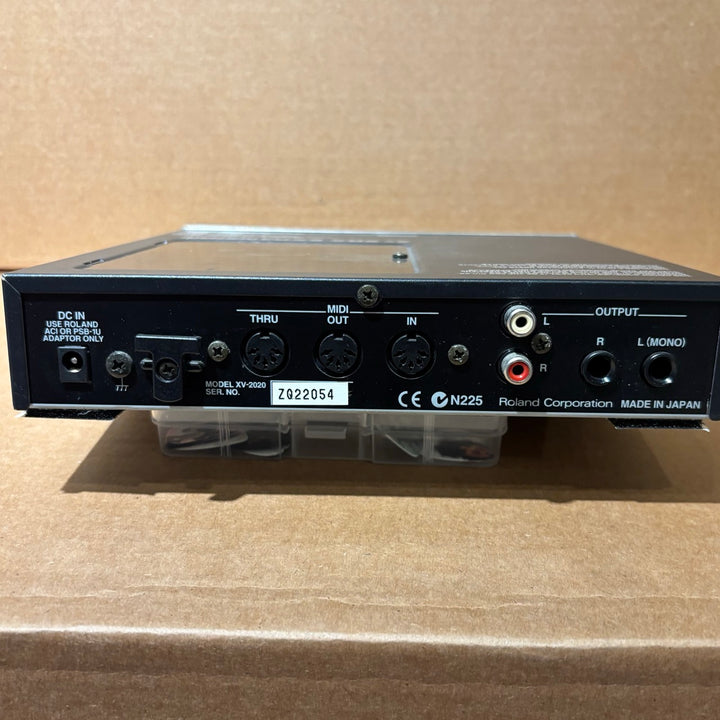 Roland - VX2020 2x SRS Expansion 64 Voice Synth Module 1/2 Rack w/ Power Supply (2002) - USED