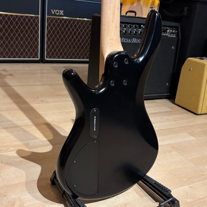 Ibanez - SRMD200-BKF Mezzo Medium Scale 4 String Bass (Matte Black-2019) - USED