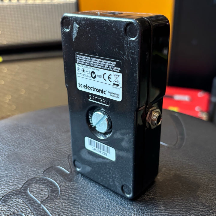 TC Electronic - Dark Matter Distortion w/ Box & User Guide - USED