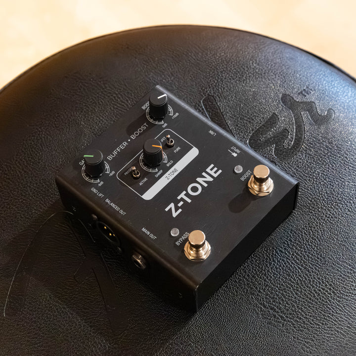 IK Multimedia - Z Tone GTR or Bass Buffer- Booster Pedal  w/ Box & User Guide - USED