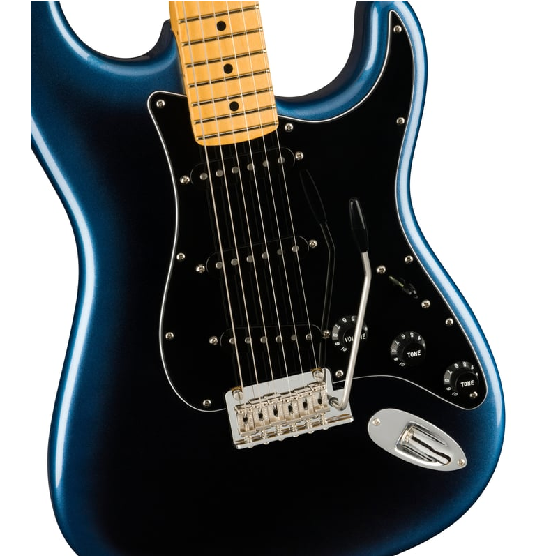 Fender American Professional II Stratocaster Maple Fingerboard (Dark Night) Electric Guitar