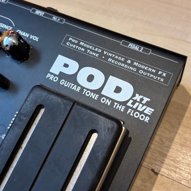 Line 6 - POD XT Live Guitar Multi FX Unit w/ PWR Supply - USED