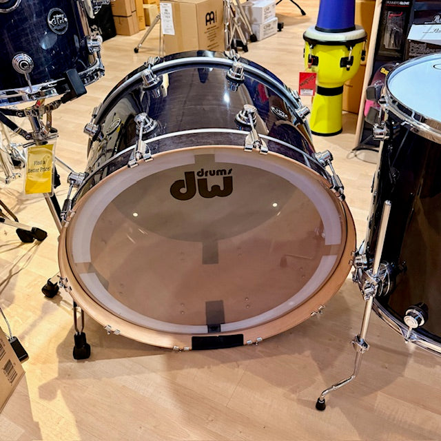 USEDDWPERFORMANCE- DW Performance Lacquered 3 Piece Shell Pack. 24/13/16