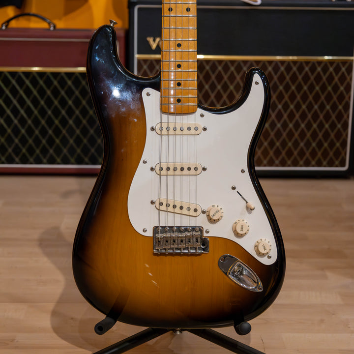 Fender - Classic  Series 50's RI Stratocaster  (Maple - 2TSB ) w/ SKB Molded HD Case - 2011 - USED  Electric Guitar