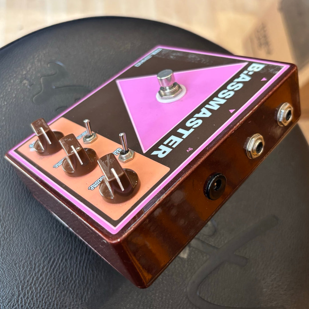 Malaekko - B:assmaster Octave - Fuzz Pedal ( No Box) - USED