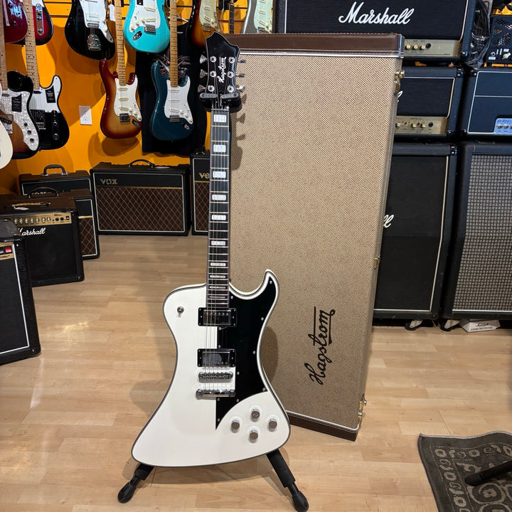 Hagstrom  Fantomen Electric Guitar with Hard Shell Case (White Gloss) FANT-WHT
