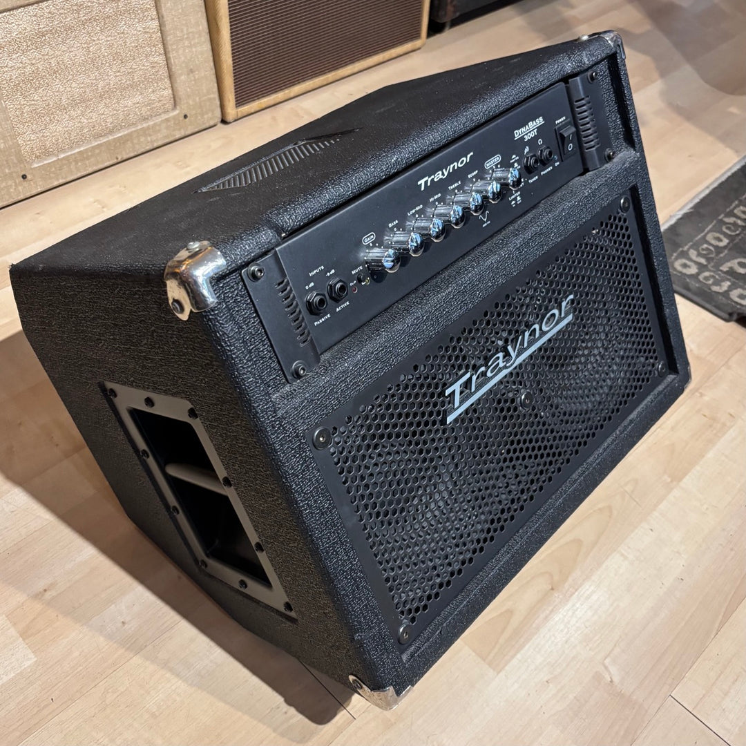 Traynor - DynaBass 300T - Tilt Back 350 Watt Bass GTR Combo - USED