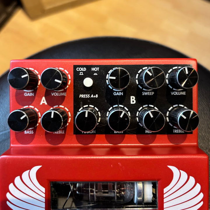 Two Notes - Le Preamp - Le Lead Dual Channel MIDI Tube Preamp  w/Box, PS & User Guide - USED