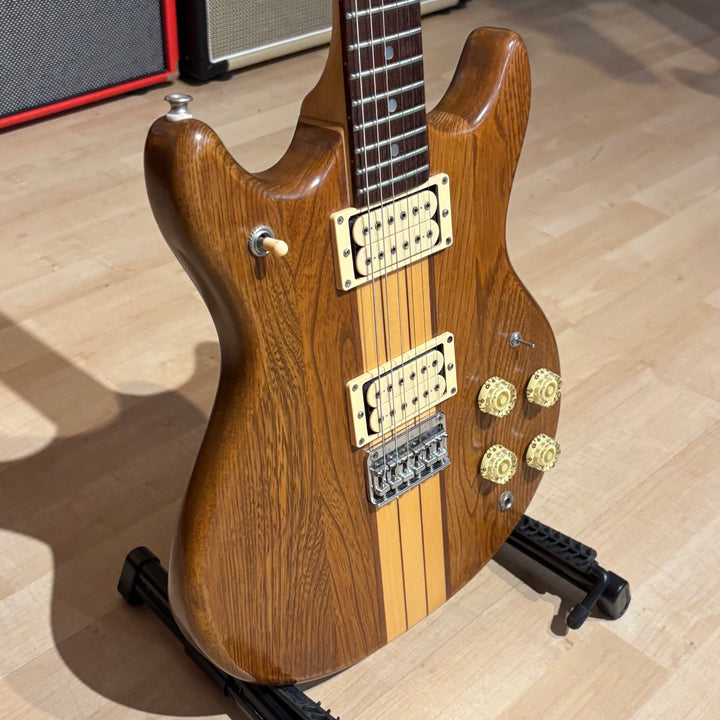Vantage - VP700 Double Cutaway w/ HD Case (MIJ - Walnut Natural - 1979) - USED