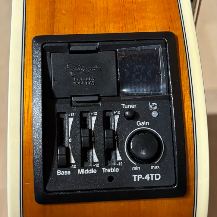 Takamine - GN77KCE- Cutaway Acoustic Electric Natural w/ Rouge Valley Gig Bag (2021) - USED