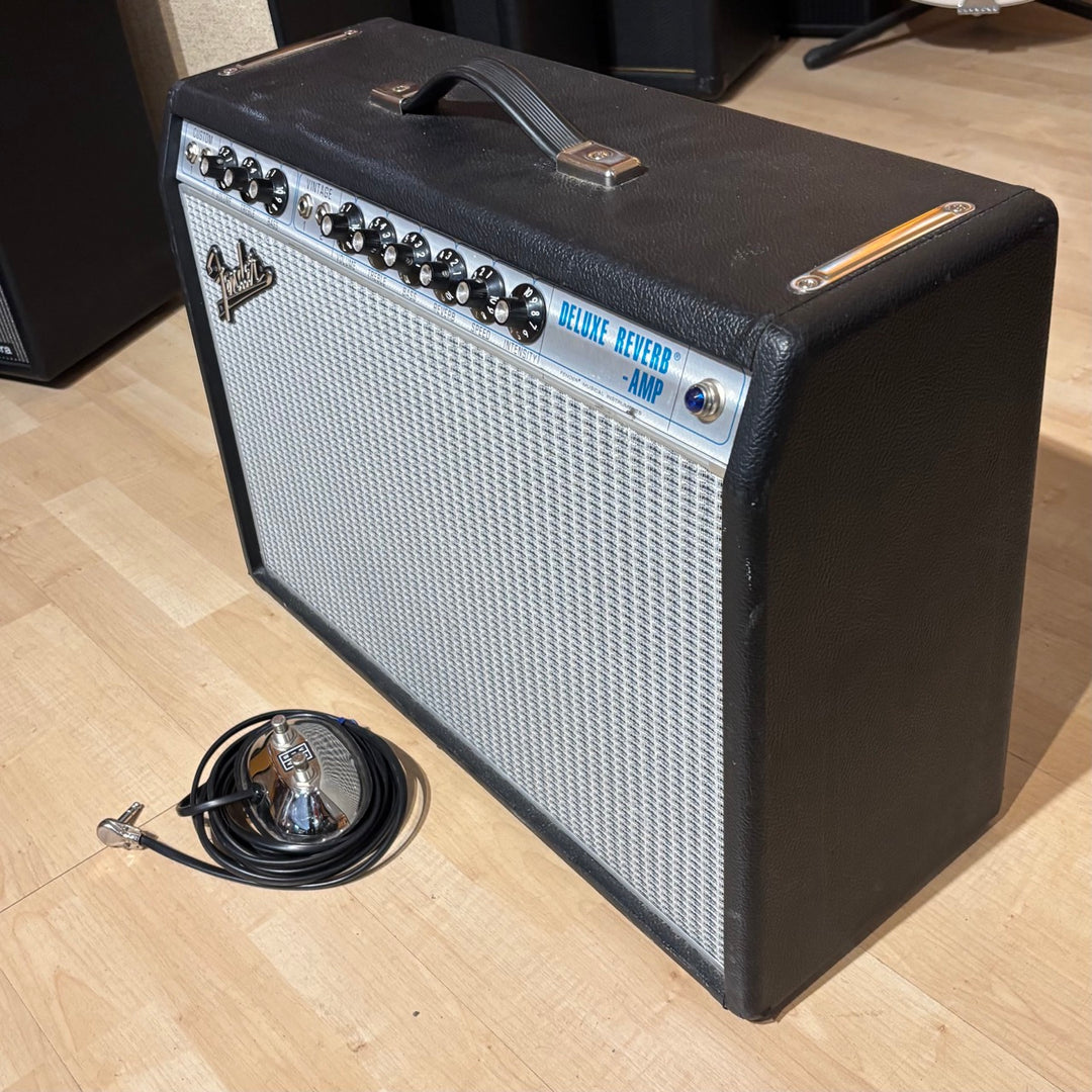 Fender - '68 Reissue Deluxe Reverb Amplifier (22 Watt-Silverface - 2020) - USED