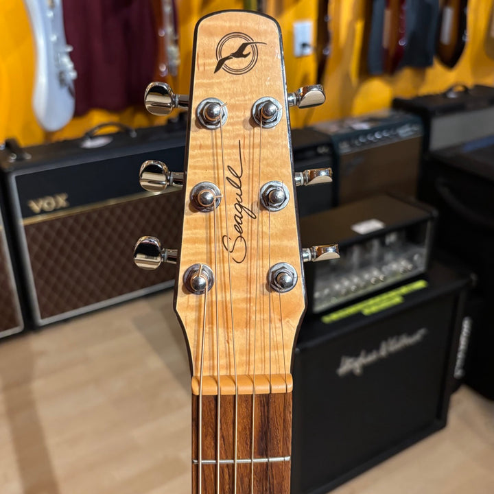 Seagull - Performer CW-0MJ-QI Flame Maple Cutaway AC - Electric w/ TRIC Bag  - USED