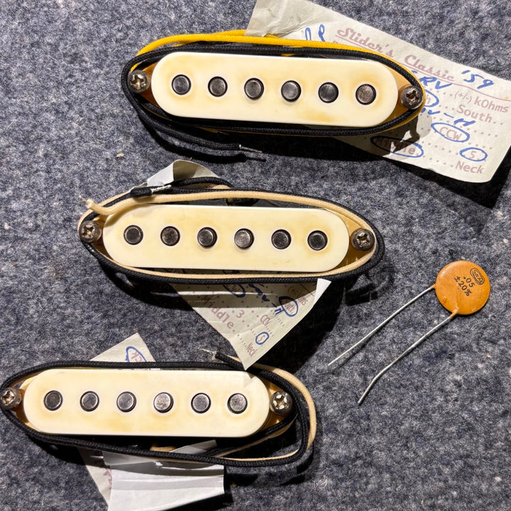 Sliders - SRV '59 Aged White Stratocaster Pickup Set (Never Installed ) - MINT