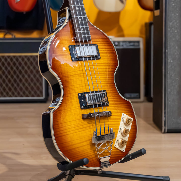 Epiphone - Viola Bass (Sunburst)  w/ Fender Gig Bag - 2014 - USED Electric Bass Guitar