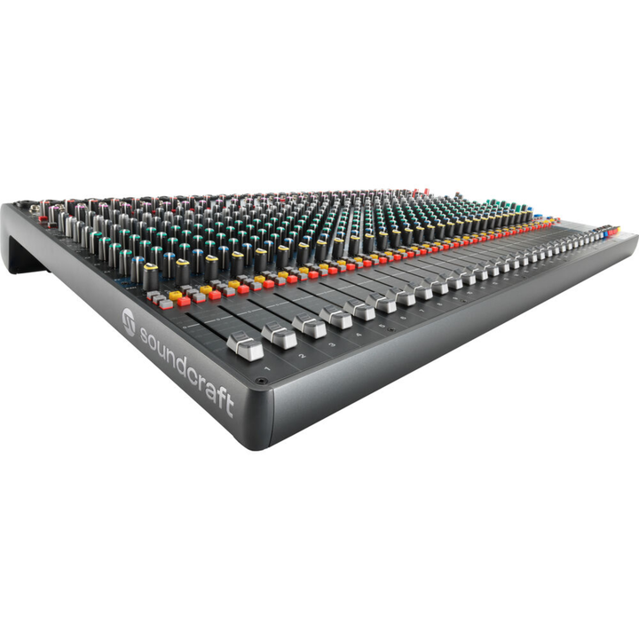 Soundcraft Signature Plus 32 32-Channel Analog Mixer with Lexicon Effects