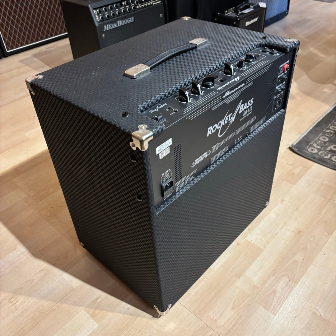 Ampeg - Rocket Bass RB115 200 Watt Bass Combo Amp - USED