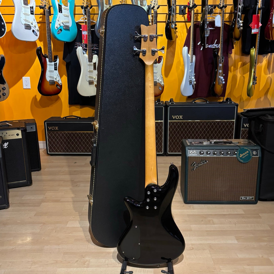 Schecter - Diamond Series Deluxe 4 Active 4 string Bass w/ HD Case (2006-Black ) - USED