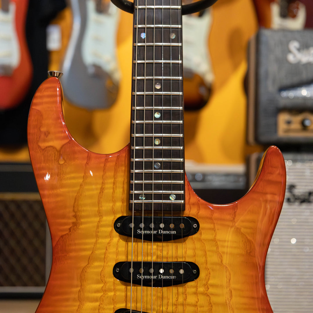 Fender - LTD Edition Showmaster Super Strat Set Neck w/ Duncan SSL-52 Set (2004) - USED Electric Guitar