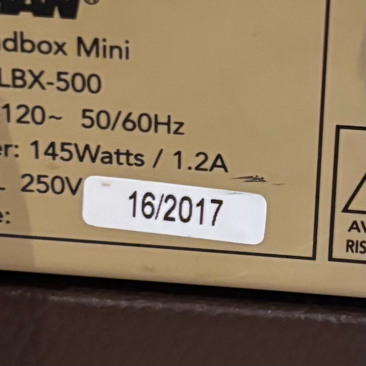Fishman-  LBX500 Loudbox MINI Acoustic Instrument Amplifier (2017) - USED