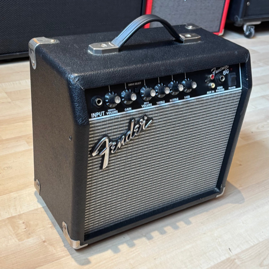 Fender - Frontman 15G Dual Channel 15 Watt GTR Practice Amplifier (Black & Silver) - USED